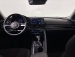 2022 Elantra Thumbnail 14