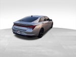 2022 Elantra Thumbnail 8