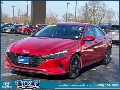 Photo of a 2022 Hyundai Elantra SEL 4DR Sedan for sale