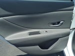 2022 Elantra Thumbnail 18