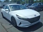 2022 Elantra Thumbnail 3