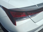 2022 Elantra Thumbnail 16