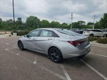 2023 Elantra Thumbnail 3