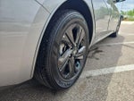 2023 Elantra Thumbnail 32