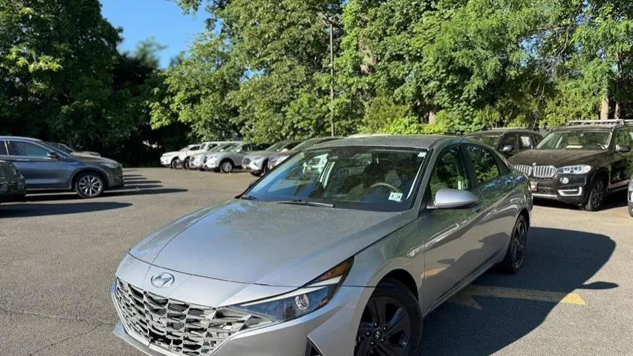 Preowned 2023 Hyundai ELANTRA SEL for Sale