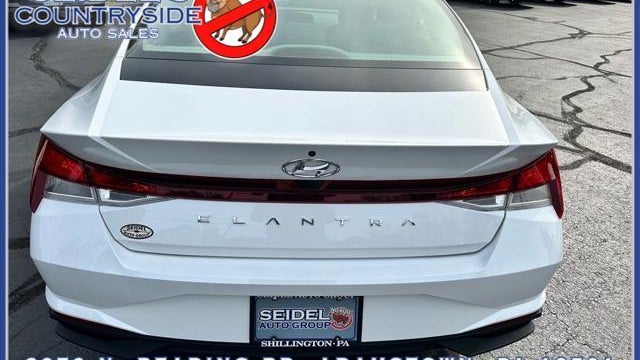 2023 Hyundai ELANTRA SEL