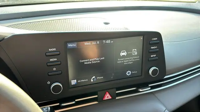 2021 Hyundai ELANTRA SEL