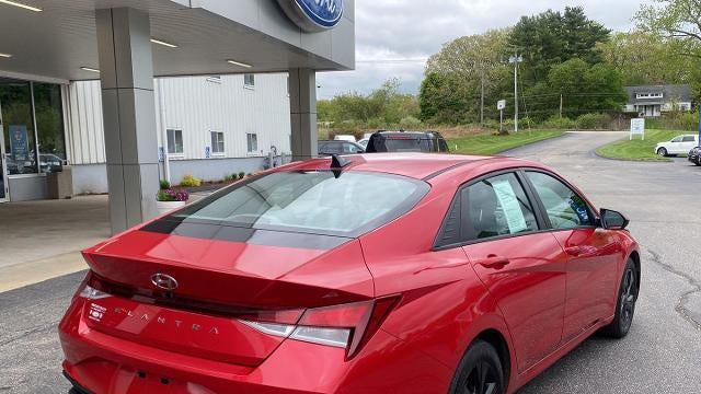 2021 Hyundai ELANTRA SEL