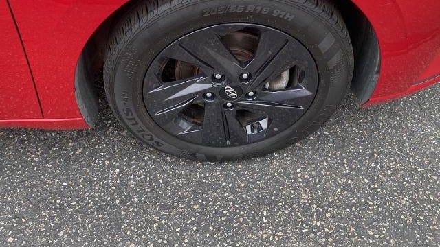 2021 Hyundai ELANTRA SEL