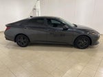 2022 Elantra Thumbnail 6