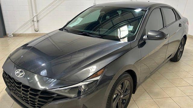 Preowned 2022 Hyundai ELANTRA SEL for Sale