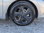 2022 Elantra Thumbnail 9