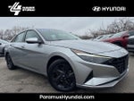 2022 Elantra Thumbnail 1