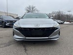 2022 Elantra Thumbnail 2