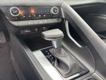 2022 Elantra Thumbnail 9