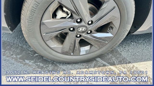 2022 Hyundai ELANTRA SEL