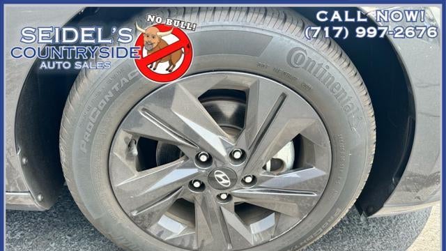 2022 Hyundai ELANTRA SEL