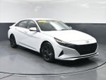 2022 Elantra Thumbnail 27