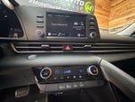 2023 Elantra Thumbnail 18