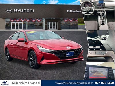 2023 Hyundai Elantra SEL 4DR Sedan