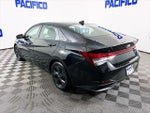 2022 Elantra Thumbnail 7