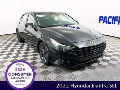 2022 Hyundai Elantra SEL 4DR Sedan