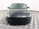 2022 Elantra Thumbnail 3