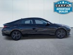 2022 Elantra Thumbnail 2