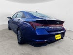 2022 Elantra Thumbnail 2