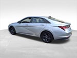 2023 Elantra Thumbnail 4