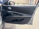 2021 Elantra Thumbnail 17