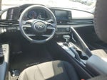 2022 Elantra Thumbnail 9