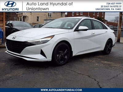 Photo of a 2022 Hyundai Elantra SEL 4DR Sedan for sale