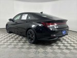 2023 Elantra Thumbnail 9
