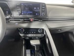 2023 Elantra Thumbnail 15