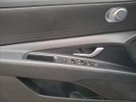 2023 Elantra Thumbnail 13