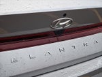 2023 Elantra Thumbnail 30