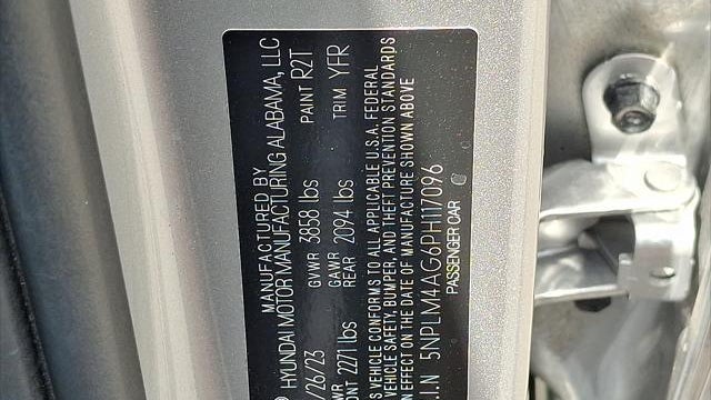 2023 Hyundai ELANTRA SEL