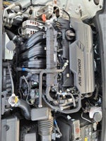 2023 Elantra Thumbnail 22