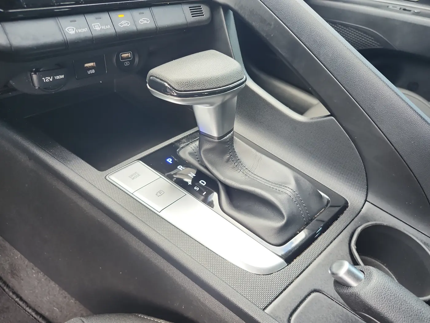 2021 Hyundai Elantra - $13,237