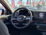 2022 Elantra Thumbnail 15