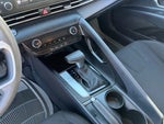 2022 Elantra Thumbnail 23
