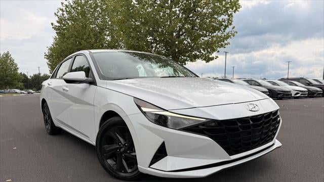 Preowned 2022 Hyundai ELANTRA SEL for Sale