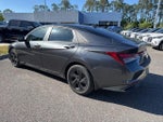 2022 Elantra Thumbnail 11