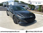2022 Elantra Thumbnail 1