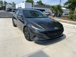 2022 Elantra Thumbnail 2