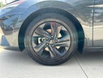 2022 Elantra Thumbnail 10