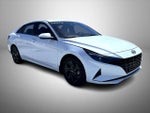 2023 ELANTRA Thumbnail 3