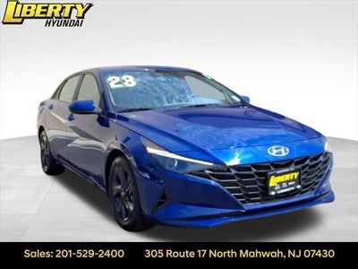 2023 Hyundai Elantra SEL 4DR Sedan