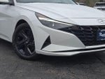 2023 Elantra Thumbnail 3